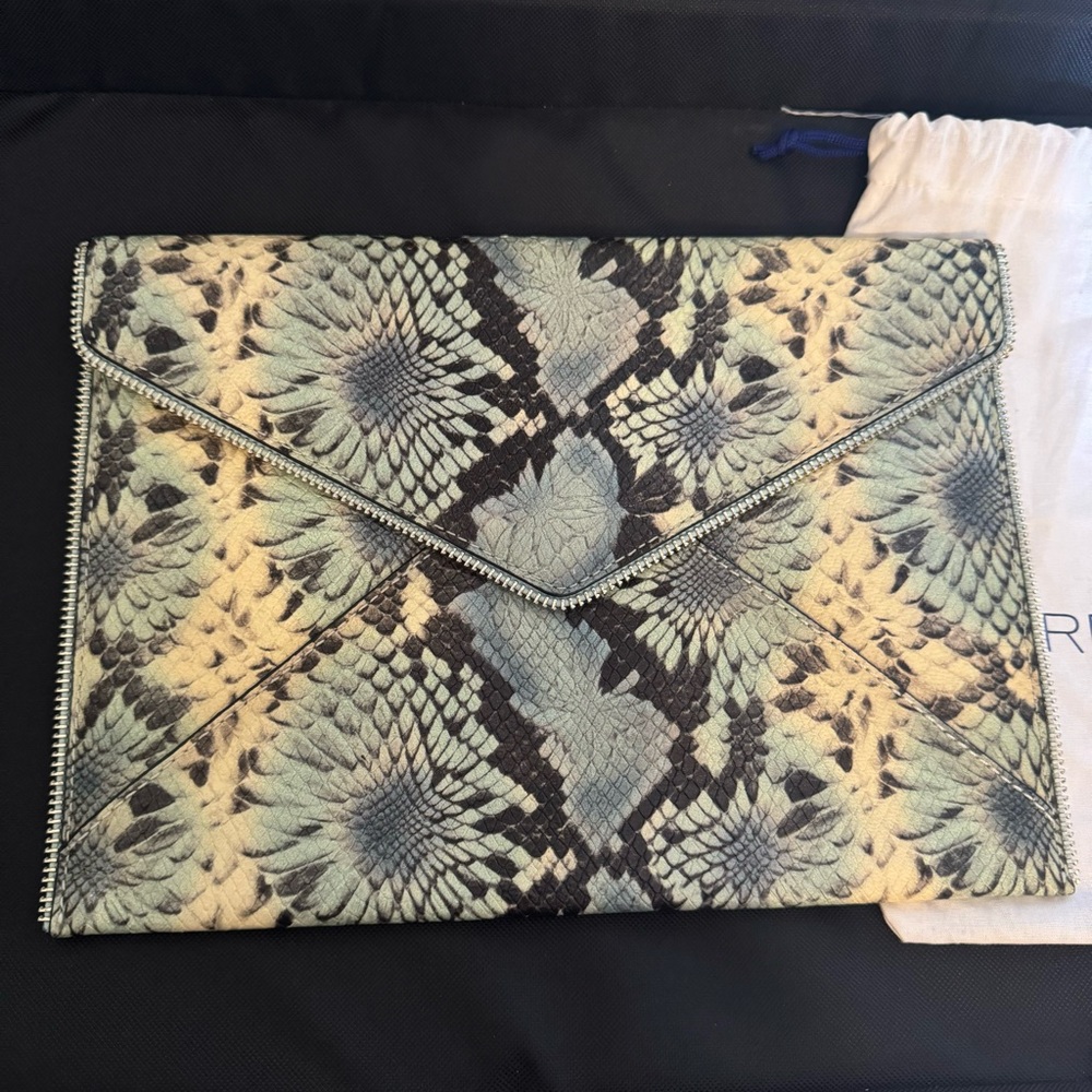 Rebecca Minkoff Clutch Snake Print